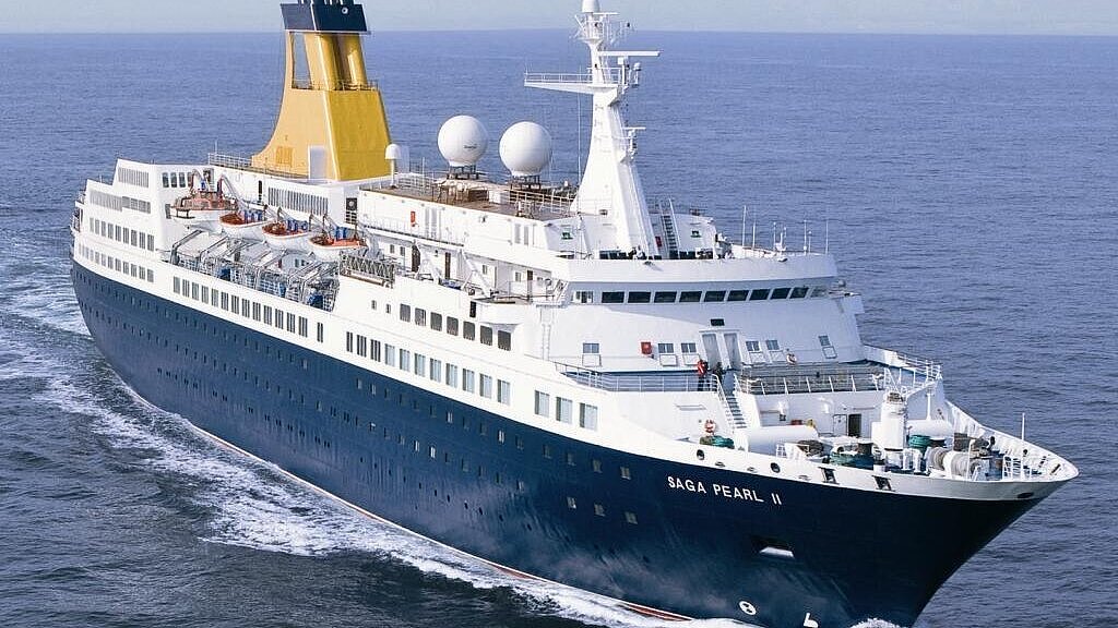 Zum gestrigen 3. Advent kehrte die „Saga Pearl II“ von Saga Cruises ins vorweihnachtliche Hamburg zurück. Foto: Ecospeed Zum gestrigen 3. Advent kehrte die „Saga Pearl II“ von Saga Cruises ins vorweihnachtliche Hamburg zurück. Foto: Ecospeed