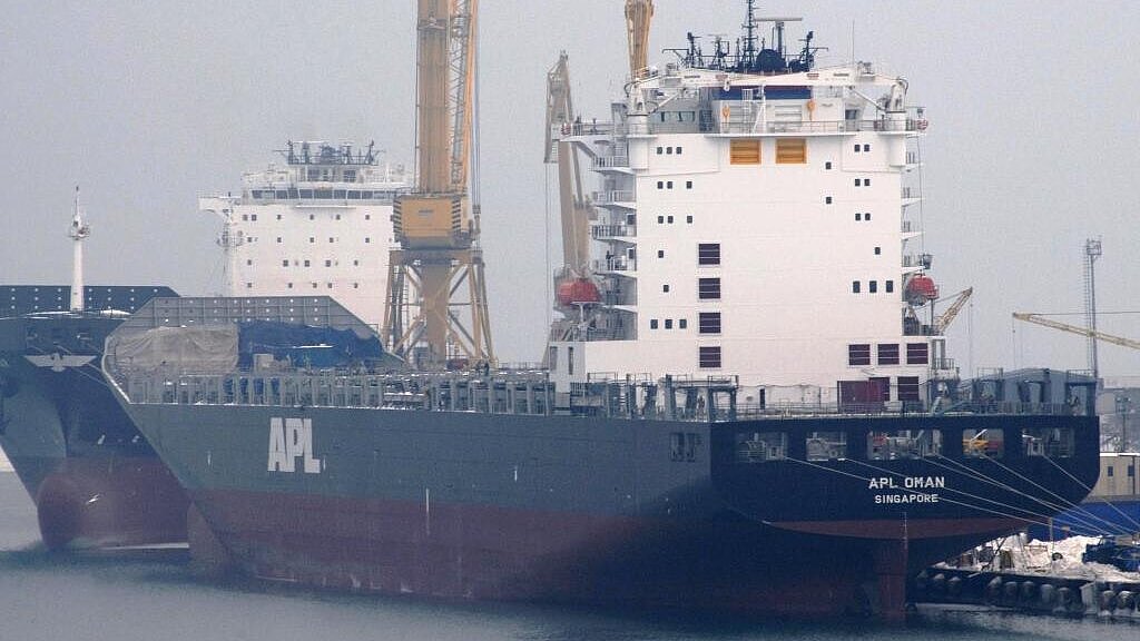 Der Logistikkonzern machte in 2011 ein Minus von 478 Millionen Dollar. Foto: Hasenpusch Der Logistikkonzern machte in 2011 ein Minus von 478 Millionen Dollar. Foto: Hasenpusch
