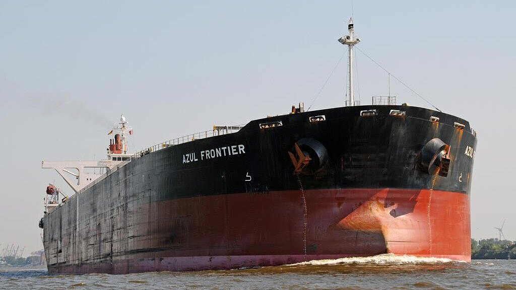 Der Bulker „Azul Frontier“ wechselt für 21,4 Millionen Dollar den Eigner. Foto: Hasenpusch Der Bulker „Azul Frontier“ wechselt für 21,4 Millionen Dollar den Eigner. Foto: Hasenpusch