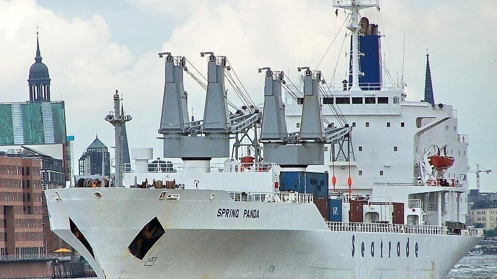 Die Reederei Seatrade wird dem niederländischen Flaggenregister den Rücken kehren. Foto: Arndt Die Reederei Seatrade wird dem niederländischen Flaggenregister den Rücken kehren. Foto: Arndt