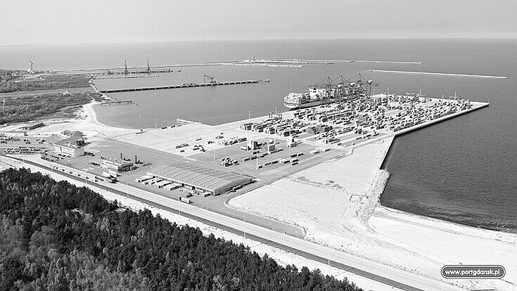 Deepwater Container Terminal Gdansk