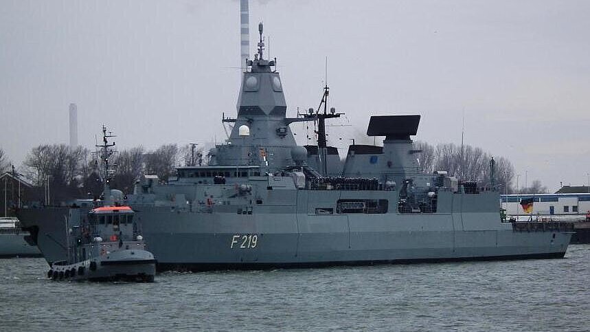 Die Freagtte verließ am 23. Juli um 10 Uhr ihren Heimatstützpunkt Wilhelmshaven. Foto: Bökhaus Die Freagtte verließ am 23. Juli um 10 Uhr ihren Heimatstützpunkt Wilhelmshaven. Foto: Bökhaus