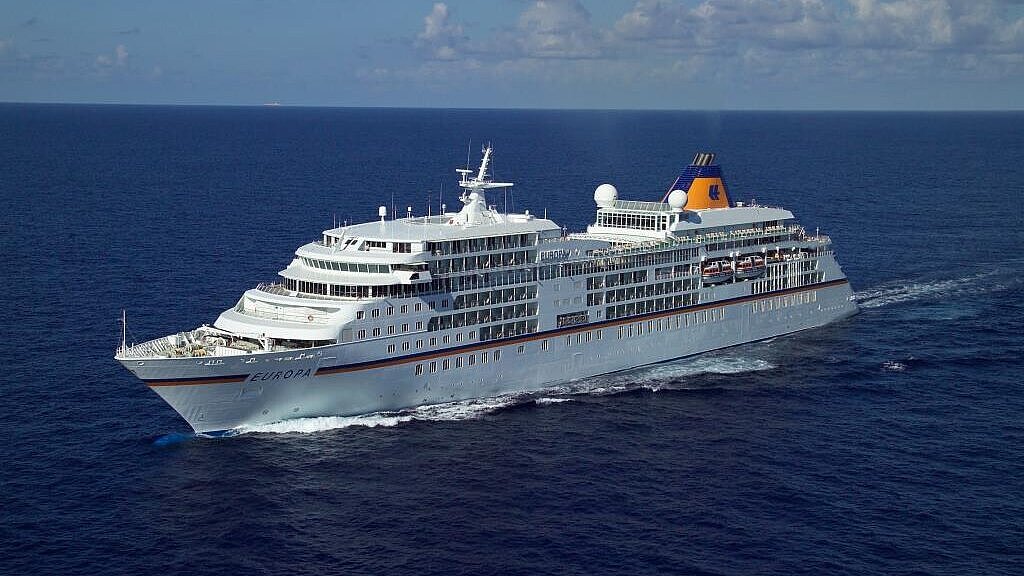 Die „Europa“ wurde vor zwölf Jahren in Helsinki für Hapag-Lloyd gebaut. Foto: Hapag-Lloyd Kreuzfahrten Die „Europa“ wurde vor zwölf Jahren in Helsinki für Hapag-Lloyd gebaut. Foto: Hapag-Lloyd Kreuzfahrten