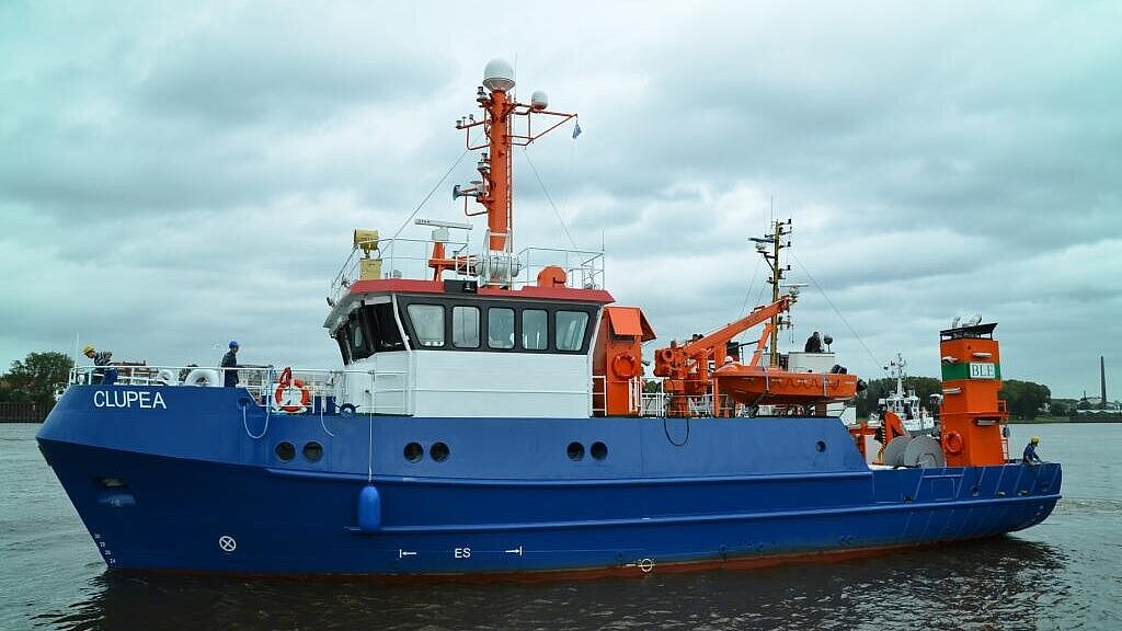 Der Neubau der Fassmer Werft stellte sich jetzt in seinem Heimathafen Rostock vor. Foto: Fassmer Werft Der Neubau der Fassmer Werft stellte sich jetzt in seinem Heimathafen Rostock vor. Foto: Fassmer Werft