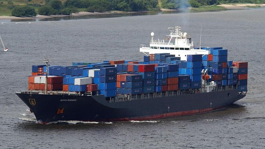 Technomar erwirbt „Pommern“ ex „Kota Pusaka“ (Foto) und die Schwester „Potsdam“. Foto: Hasenpusch Technomar erwirbt „Pommern“ ex „Kota Pusaka“ (Foto) und die Schwester „Potsdam“. Foto: Hasenpusch