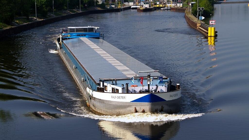 Die Verbände der Binnenschifffahrt sind weitgehend unzufrieden mit der Strategie des Bundes. Foto: P. Meier Die Verbände der Binnenschifffahrt sind weitgehend unzufrieden mit der Strategie des Bundes. Foto: P. Meier
