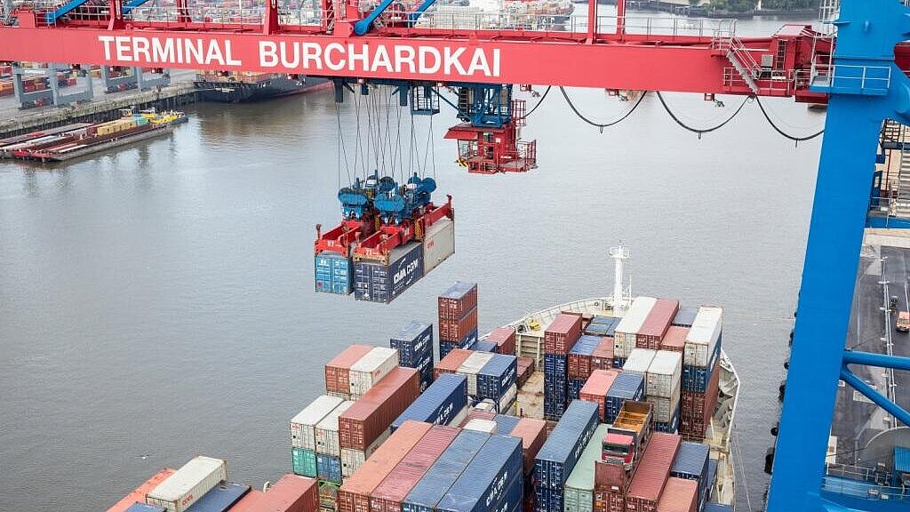 Am größten HHLA-Terminal Burchardkai wird das Betriebssystem derzeit modernisiert. Foto: HHLA Am größten HHLA-Terminal Burchardkai wird das Betriebssystem derzeit modernisiert. Foto: HHLA