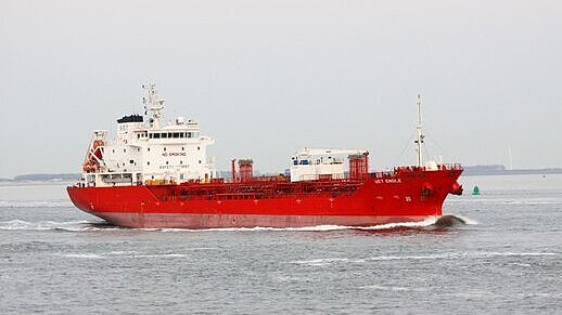 „UCT Engle“ wurde im April 2005 als „Cape Engle“ von einer koreanischen Werft abgeliefert. Foto: Gierke „UCT Engle“ wurde im April 2005 als „Cape Engle“ von einer koreanischen Werft abgeliefert. Foto: Gierke