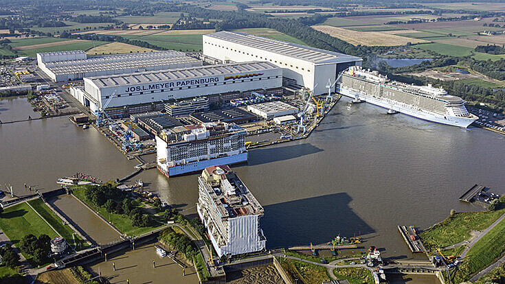 Meyer Werft in Papenburg Meyer Werft in Papenburg