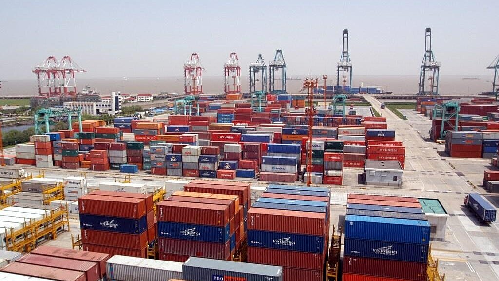 Der Größte Hafen der Welt ist Shanghai. Foto: Port of Shanghai