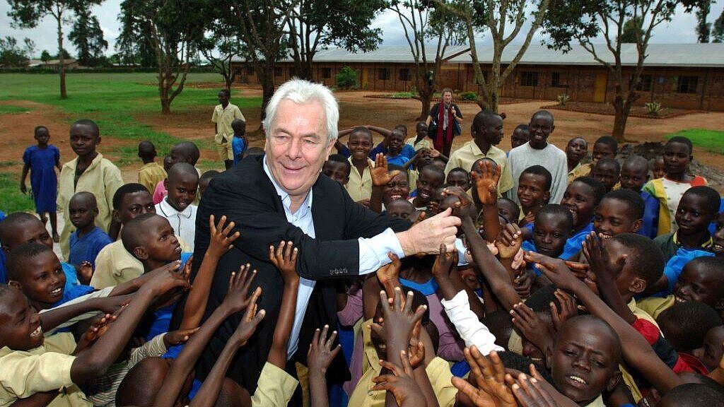 Mit über drei Millionen Euro hat Peter Krämer das Projekt „Schulen für Afrika“ gefördert. Foto: Peter Krämer Stiftung Mit über drei Millionen Euro hat Peter Krämer das Projekt „Schulen für Afrika“ gefördert. Foto: Peter Krämer Stiftung