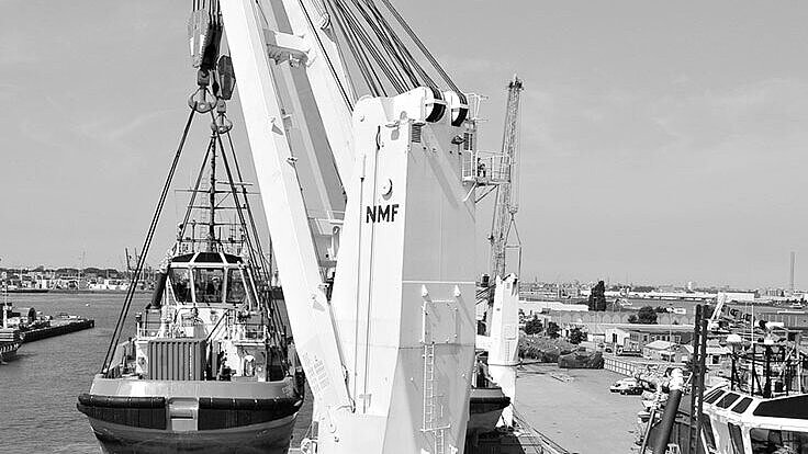 Schwerlastkran Hansa Heavy Lift Schwerlastkran Hansa Heavy Lift
