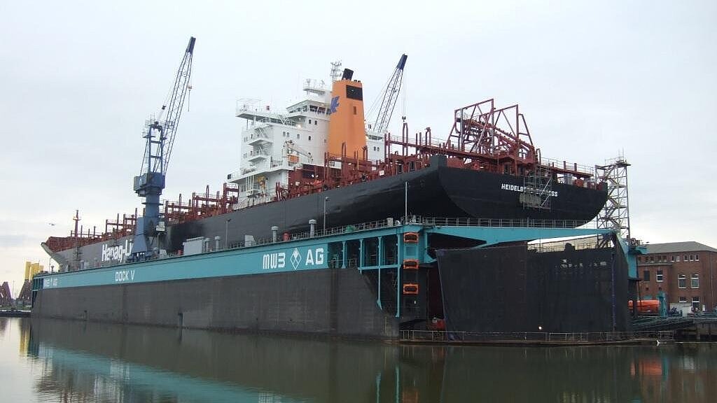 „Heidelberg Express“ liegt seit dem 15. Mai im MWB-Schwimmdock. Foto: Eckardt „Heidelberg Express“ liegt seit dem 15. Mai im MWB-Schwimmdock. Foto: Eckardt