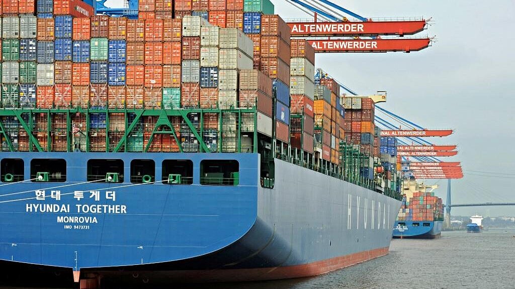 Am Wochenende wurde das erste 13.000-TEU Schiff "Hyundai Together" am CTA abgefertigt. Foto: HHLA