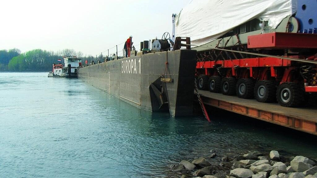 „Europa 1“ ist für den Einsatz im östlichen Fluss- und Kanalsystem stationiert. Foto: Imperial BARIS „Europa 1“ ist für den Einsatz im östlichen Fluss- und Kanalsystem stationiert. Foto: Imperial BARIS
