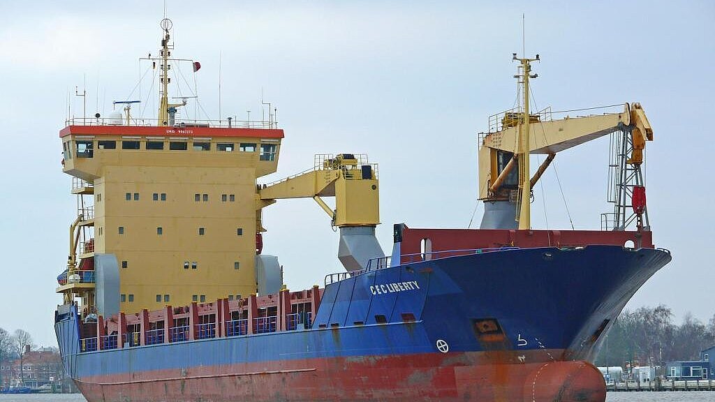 „Thor Liberty“ (ex „CEC Liberty“) fährt für Dania Marine Foto: Hasenpusch