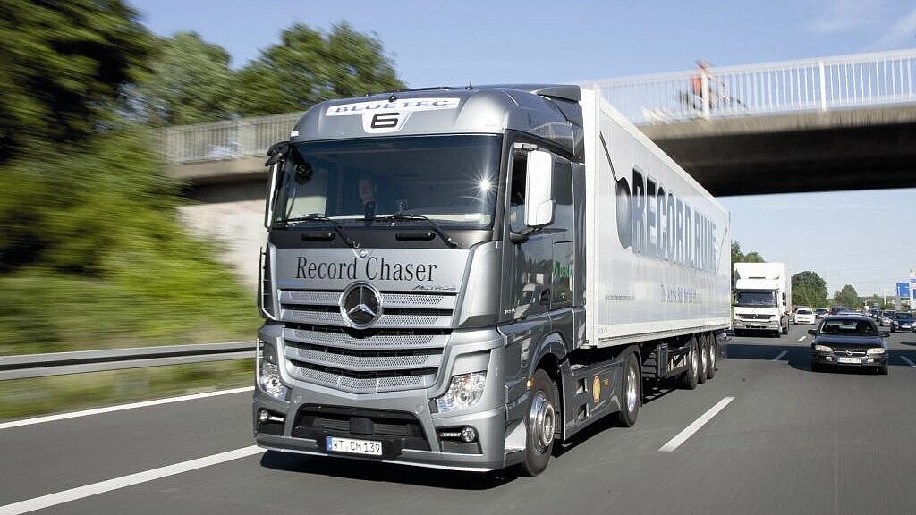 Die Küstenautobahn soll die deutschen Seehäfen miteinander vernetzen. Archivfoto: Daimler
