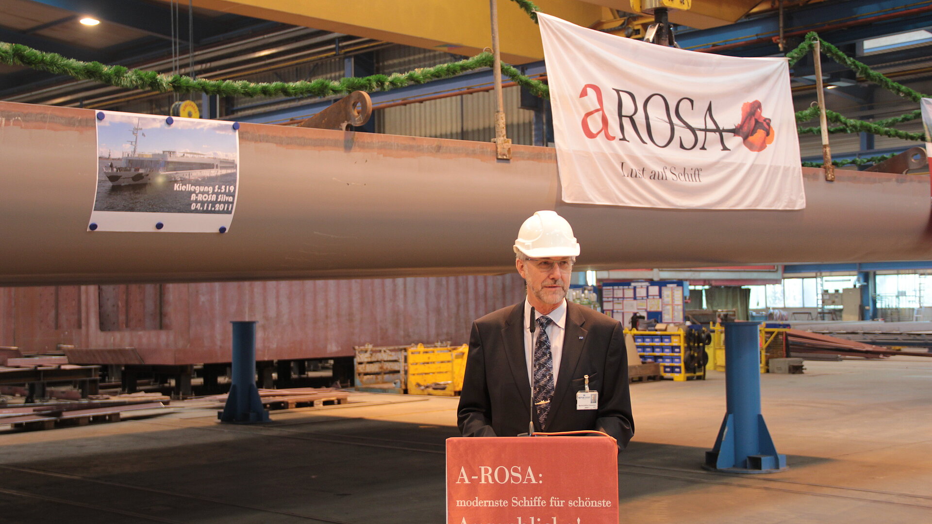 Neptun-Chef Manfred Müller-Fahrenholz bei der Kiellegungsfeier. Foto: Neptun-Werft Neptun-Chef Manfred Müller-Fahrenholz bei der Kiellegungsfeier. Foto: Neptun-Werft