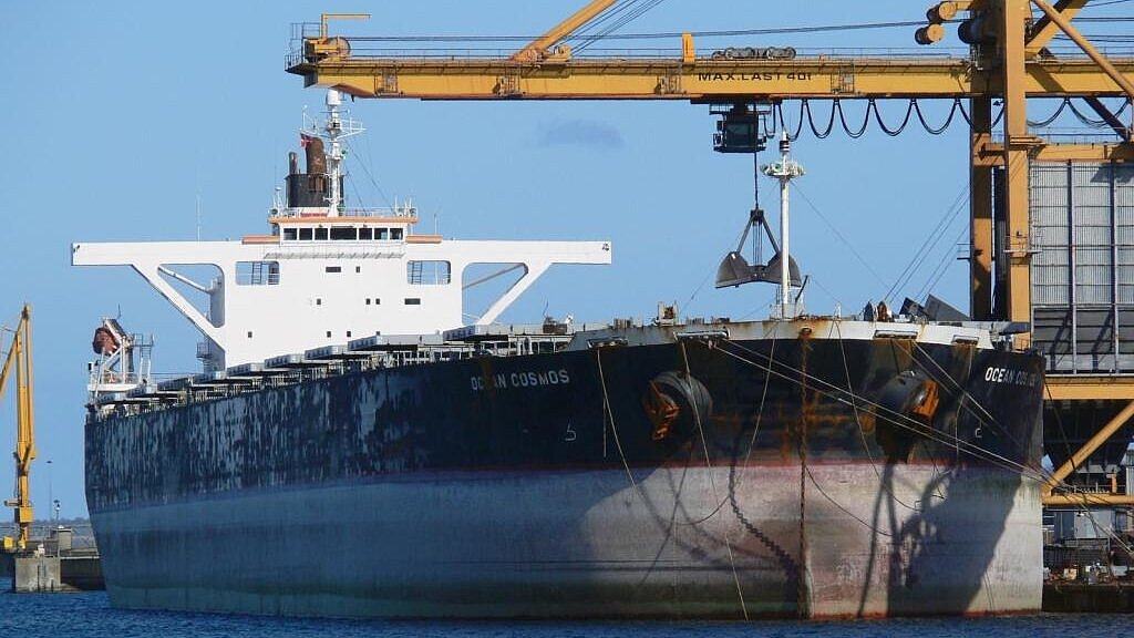 ArcelorMittal nimmt die „Ocean Cosmos“ für den Transport von Erz aus dem Markt. Foto: Hasenpusch
