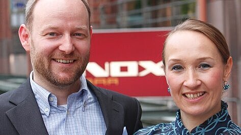 Freuten sich über das gelungene Shipbroker-Meeting: Torsten Tödter und Martina Finnberg. Foto: Arndt Freuten sich über das gelungene Shipbroker-Meeting: Torsten Tödter und Martina Finnberg. Foto: Arndt