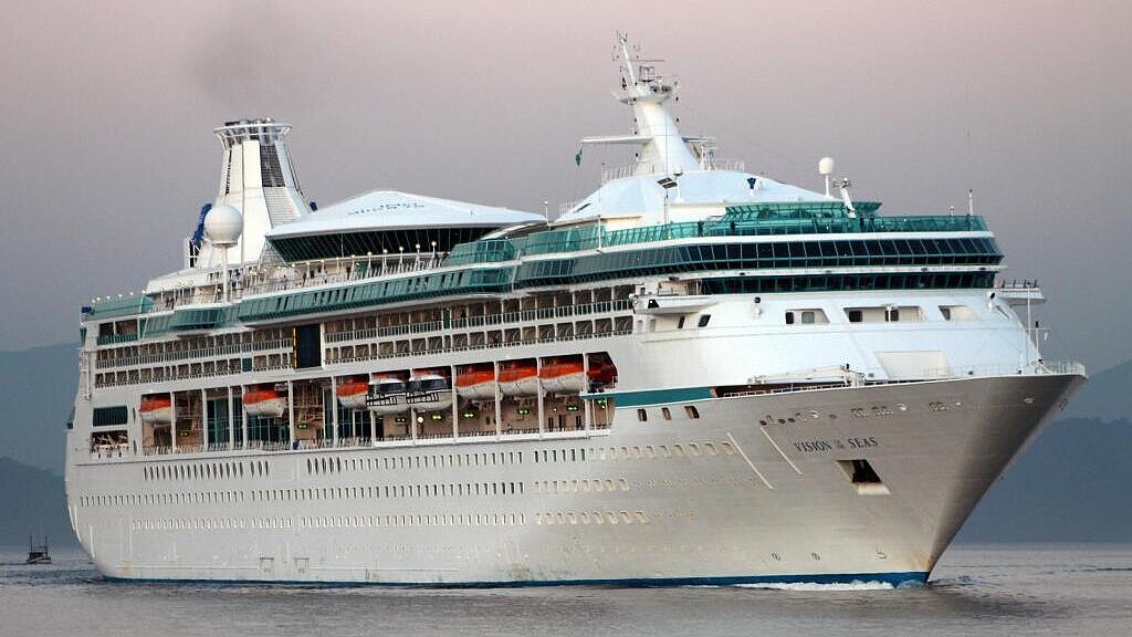 Royal Caribbean schickt die „Vision of the Seas“ ans CCCB. Foto: Hasenpusch