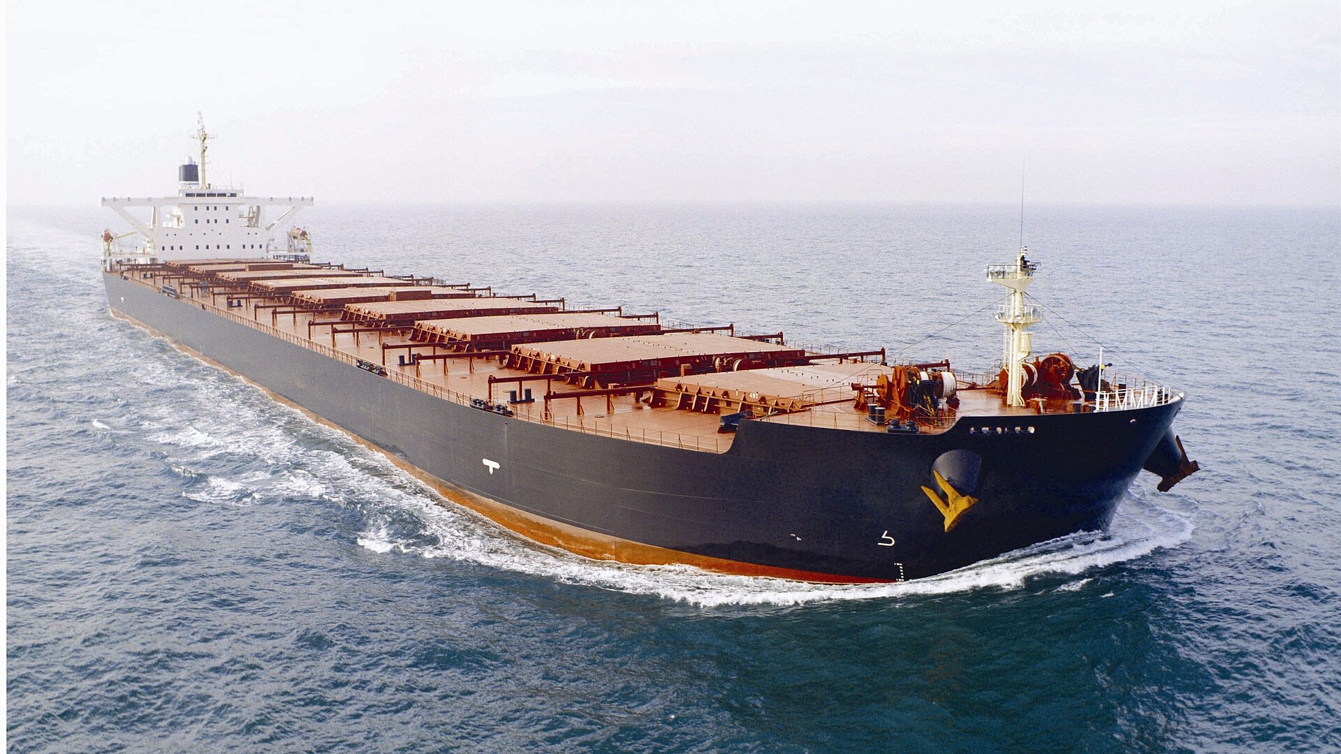 EdF Trading chartert "King Robert" für eine Transatlantik-Rundreise Foto: König & Cie EdF Trading chartert "King Robert" für eine Transatlantik-Rundreise Foto: König & Cie