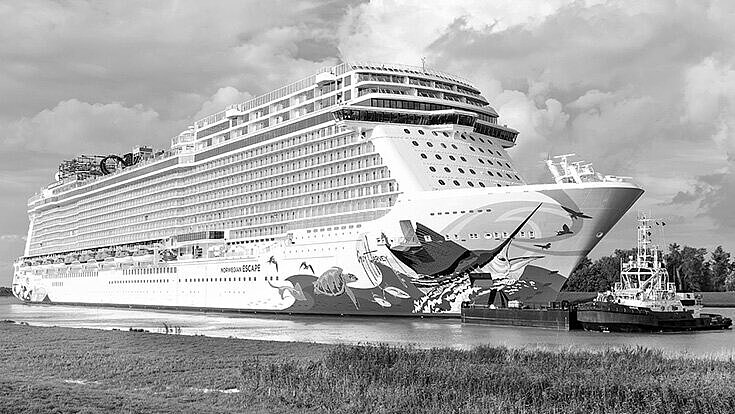 Norwegian Escape auf der Ems Norwegian Escape auf der Ems