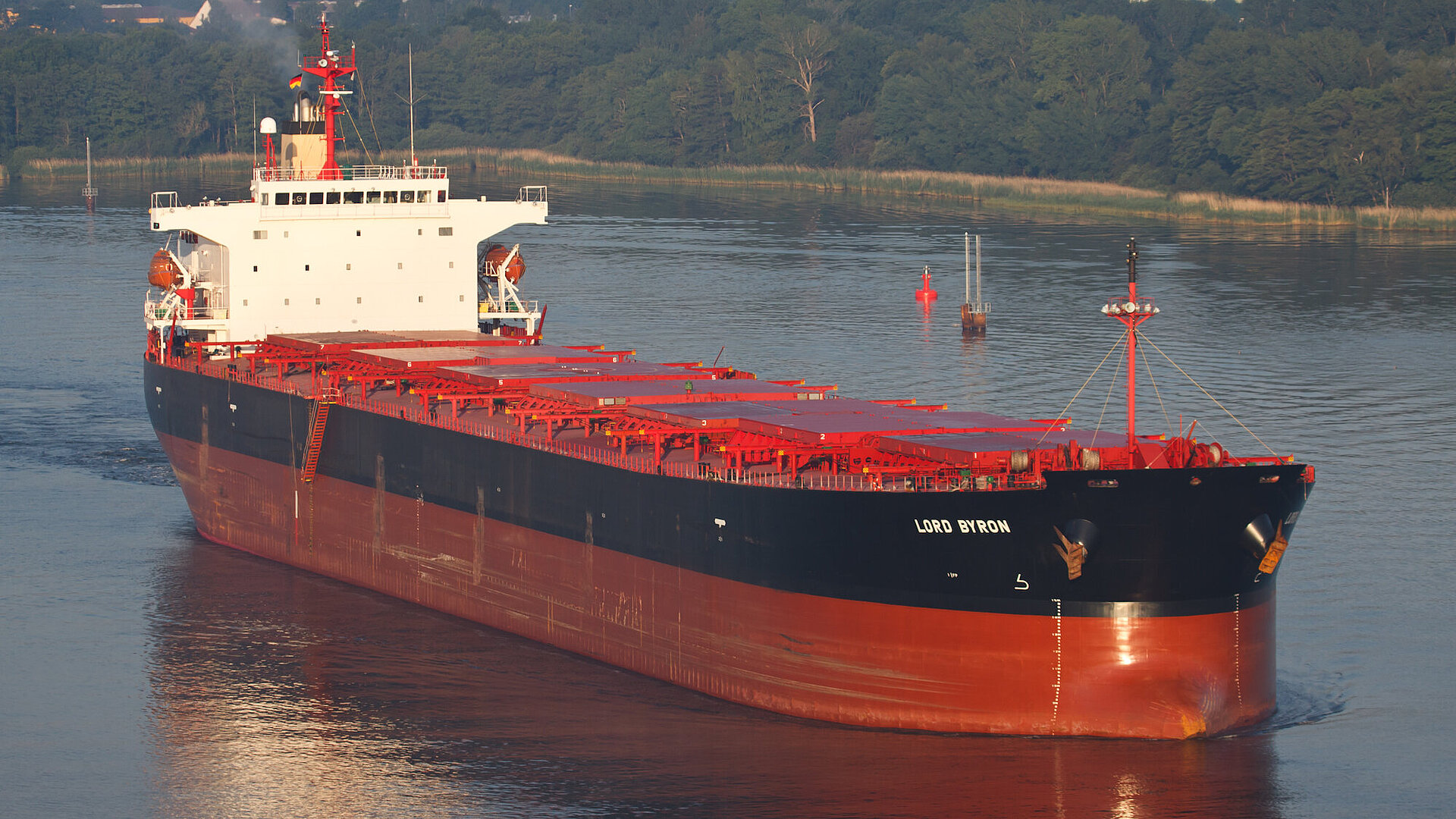 Egyptian Bulk Carriers chartert die 2005 gebaute "Lord Byron" für 14.750 Dollar pro Tag. Foto: Hasenpusch
