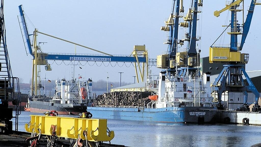 Der Seehafen Wismar rechnet für 2012 wieder mit einem positiveren Umschlagergebnis. Foto: Seehafen Wismar
